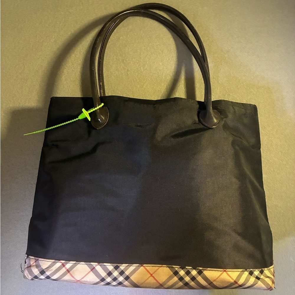 Authentic Burberry London Blue Label Derby Tote Burberry Shoulder Bag 💼 - Picture 15 of 15
